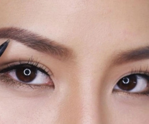 5 món đồ trang điểm không thể thiếu khi đi chơi Tết