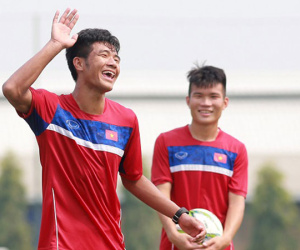 Cầu thủ U23 Việt Nam tập luyện xuyên kỳ nghỉ Tết