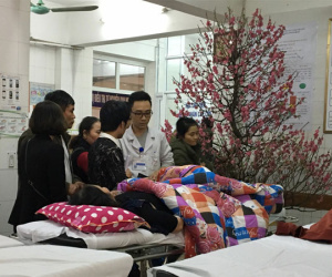 Năm mới vừa bắt đầu đã vội kết thúc vì những chén rượu mừng