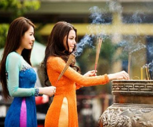 Xuất hành mùng 2 Tết Mậu Tuất, ngày đẹp nhất để khởi sự, mở hàng gặt hái nhiều tài lộc