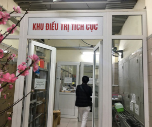 Giận người yêu, thanh niên 19 tuổi 'tu' hết nửa chai thuốc diệt cỏ