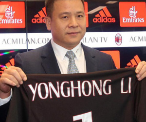 Ông chủ Trung Quốc phá sản, AC Milan bị rao bán