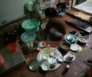 Hết Tết thì buồn thật nhưng nghĩ đến chuyện không phải rửa cả đống chén dĩa nữa là lại vui