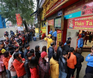Mua vàng may mắn ngày Thần Tài có bán được không?