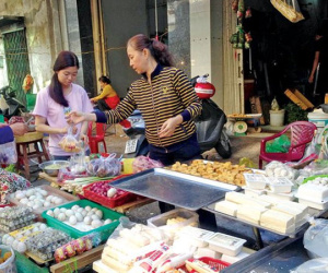 Ngất ngưởng giá cả thực phẩm sau Tết