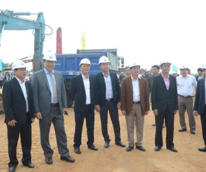 Chủ tịch Huỳnh Đức Thơ: 'Đà Nẵng rất đau đầu với khu vực ven biển'
