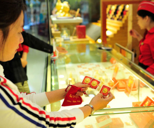 Ngày vía Thần Tài: Mua vàng loại nào để cả năm may mắn?