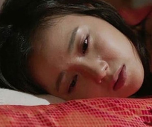 Uống quá chén, tôi lỡ qua đêm với bạn cùng lớp trước ngày cưới