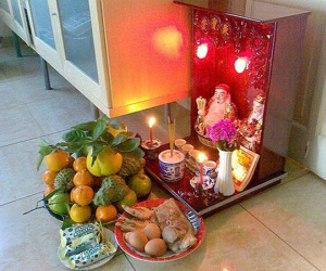 Bày bàn thờ cúng Thần tài mùng 10 tháng Giêng phải 'nằm lòng' những điều này thì mới nhiều lộc
