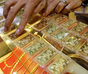 Thu hẹp mạnh khoảng cách giá vàng trong nước và thế giới