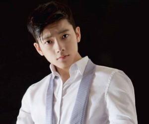 Chris Khoa: 'Mọi người đang hiểu lầm thông tin về mình'