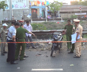 Sự thật nam thanh niên tử vong với vết cắt sâu gần lìa cổ cạnh xe máy ở Sài Gòn