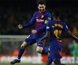 Suarez lập hat-trick, Messi ghi cú đúp giúp Barca đại thắng