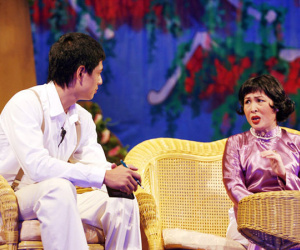 NSND Hồng Vân đóng cửa sân khấu kịch sau 2 năm thua lỗ