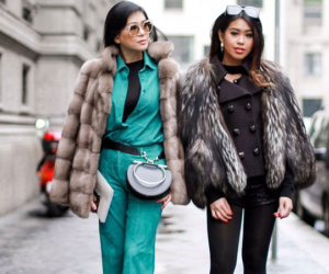 Em chồng Hà Tăng ăn diện phá cách đi Milan xem thời trang