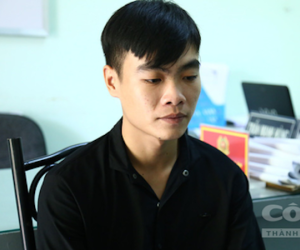 Vác dao đâm chết hàng xóm vì ăn nhậu gây ồn ào