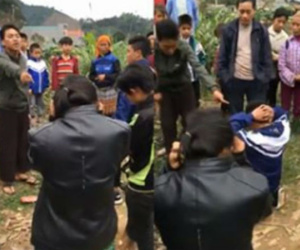 Yên Bái: Sự thật vụ bắt nhầm vợ người khác đã 'đặt cọc', thanh niên phải quỳ xin lỗi