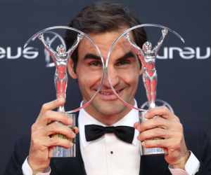 Federer qua mặt Ronaldo, Messi giành giải 'Nam VĐV xuất sắc nhất' năm