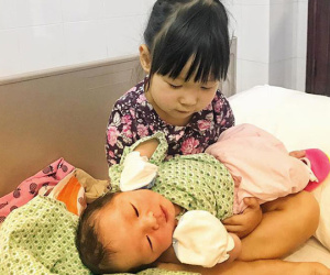 Nhật ký đưa vợ đi đẻ cười ra nước mắt của ông bố trẻ, tập 1 mất dép, tập 2 bị chôm cặp lồng