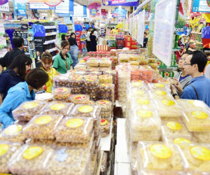 Tiêu dùng tháng Tết đẩy giá cả tháng 2 tăng mạnh