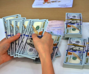Cảnh báo chiêu chuyển 'tiền đen' ra nước ngoài
