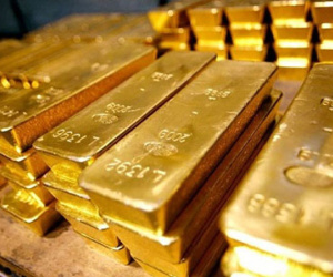 Giá vàng hôm nay 6/3: USD giảm sốc, vàng leo cao