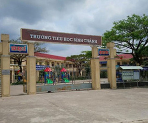 Công đoàn giáo dục Việt Nam nói gì khi cô giáo quỳ gối xin lỗi?