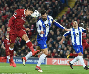 Liverpool - Porto: Cuộc chiến danh dự, 'Người nhện' khoe đẳng cấp