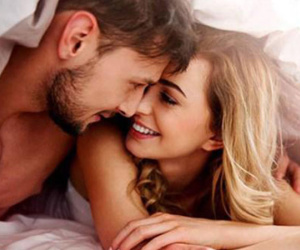 Phụ nữ cần 'hư' thế nào để đốt nóng chuyện giường chiếu?