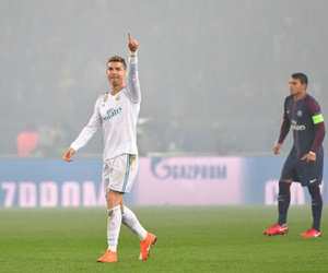 Thắng PSG lần thứ hai, Real thẳng tiến vào tứ kết