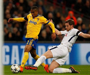 Ghi hai bàn trong ba phút, Juventus thắng ngược Tottenham