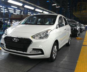Hyundai Grand i10 bản VSC mới giá 395 triệu tại Việt Nam