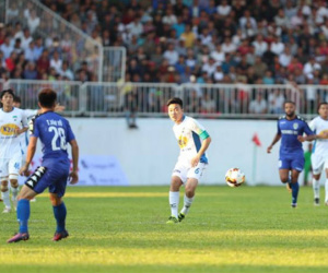 HAGL chia điểm với Bình Dương trong ngày ra quân V-League 2018