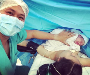 Mẹ 8x kể chuyện đi đẻ: 'Hai vợ chồng mải chụp ảnh, không biết con ra lúc nào'