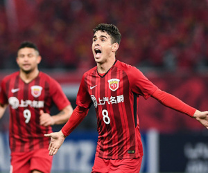 Oscar: 'Thà không dự World Cup còn hơn nghèo đói'