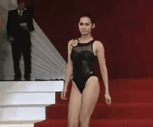 Sau 20 năm, clip trình diễn Bikini của chung kết Hoa hậu Việt Nam 1998 bất ngờ được chia sẻ rầm rộ