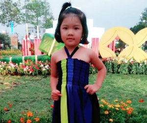 Bé gái 4 tuổi nghi bị người quen bắt cóc, bố mẹ trẻ ngược xuôi tìm con trong vô vọng
