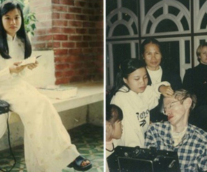 Chuyện ít biết về con gái nuôi người Việt của nhà bác học Stephen Hawking