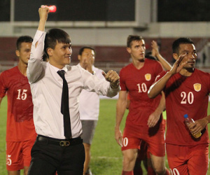 Lê Công Vinh: 'CLB TP HCM có thể thua dưới sân nhưng sẽ thắng trên khán đài'