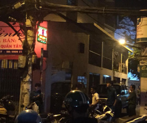 Nam thanh niên bị bắn gục ngay trước cửa nhà ở Sài Gòn