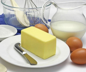 Phụ nữ tuổi trung niên ăn gì để đẹp da chắc xương?