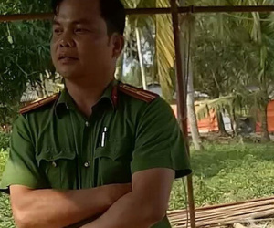 Thiếu tá công an bị tố dẫn côn đồ đi đánh dân