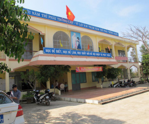 Nghẹn lòng tâm tư của thầy giáo gửi hiệu trưởng bị tố 'ăn chặn' tiền lương, nhận tiền chạy việc