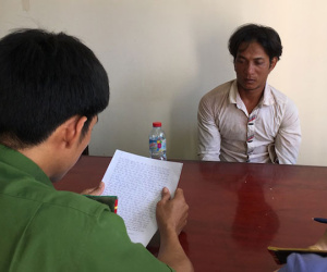 Vợ sinh em bé, cha dượng cưỡng hiếp con riêng