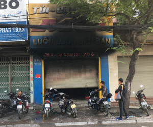Ba người kêu cứu trong tiệm túi xách bốc cháy ngùn ngụt ở Sài Gòn