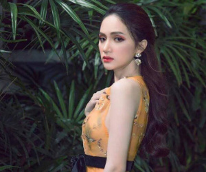 Hương Giang phấn khích khi được Mỹ Tâm ấn thích hình trên Instagram, nhắng nhít ngỏ ý xin đàn chị album