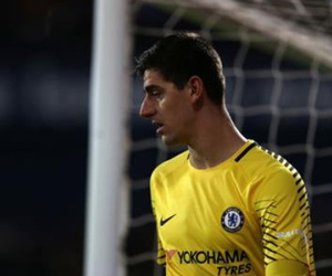 Thibaut Courtois có câu trả lời cho Real Madrid