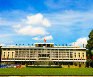 Dinh Độc Lập đóng cửa trong ba ngày để tổ chức quốc tang
