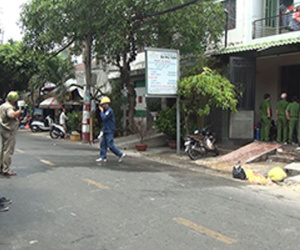 Bất cẩn để rơi tàn thuốc vào tấm nệm gây cháy nhà