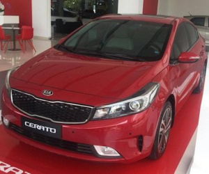Kia Cerato giá rẻ giật mình gần 500 triệu bị 'xà xẻo' những gì?
